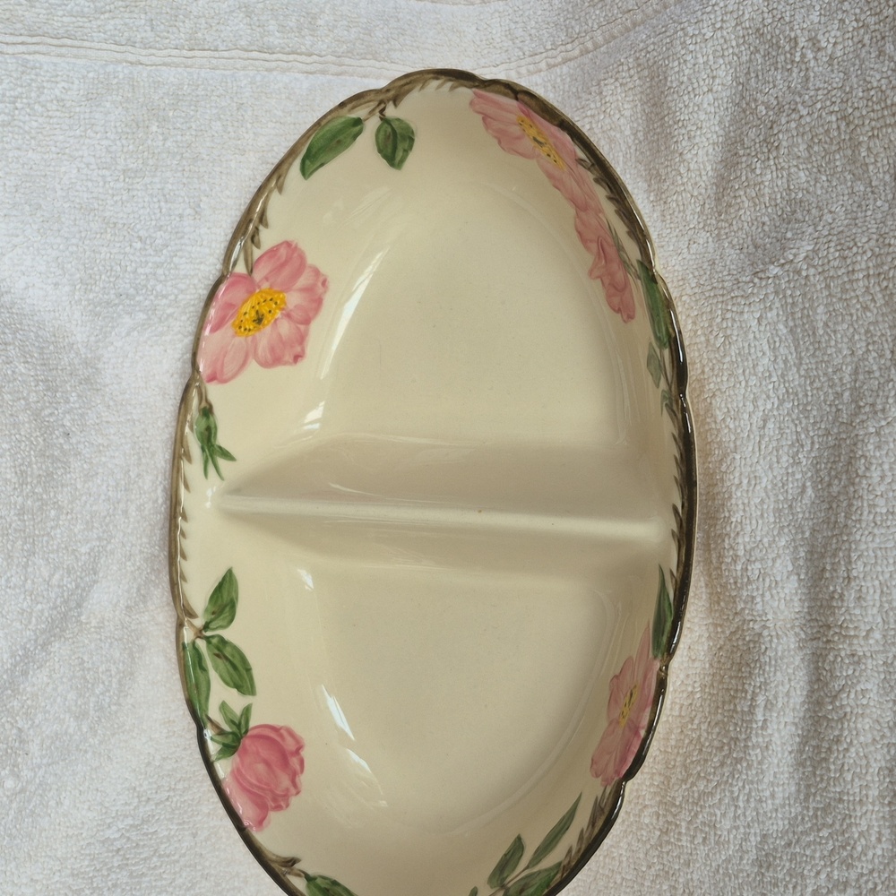Fransican Desert Rose Oval Divided Vegetable Bowl - Picture 2 of 3